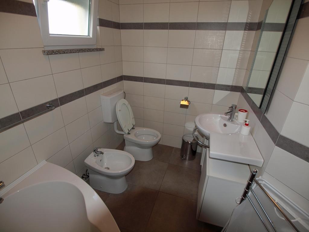 Apartments Jakov 마툴지 외부 사진
