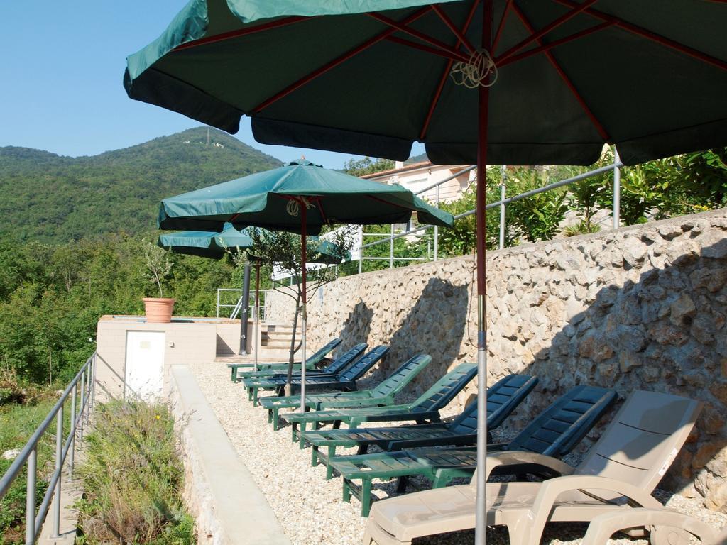 Apartments Jakov 마툴지 외부 사진
