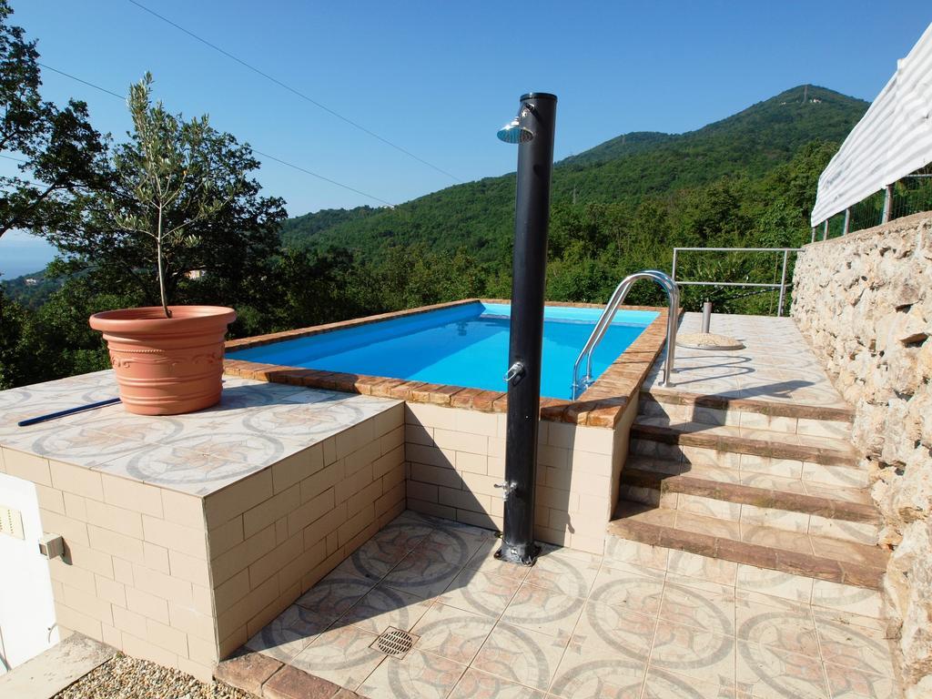 Apartments Jakov 마툴지 외부 사진